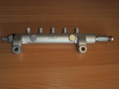 Рампа топливная 17520-EB75D Nissan