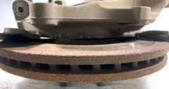 Ступица передняя левая в сборе c  диском 13502045 Daewoo Lacetti, Chevrolet Cruze J300 2008-2016 Контрактная