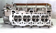 Головка в сборе с клапанами (без распредвалов) 22100-26850  G4EC, G4EE, G4ED Новая. Оригинал.