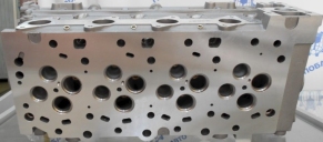 ГБЦ б\у D4CB VGT 174 л.с. Grand Starex 400J44AU00 пустая. 