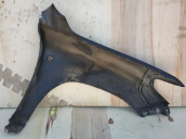 Крыло переднее левое TLC 200 5380260B50 Покрыто РАПТОРом черного цвета. б/у