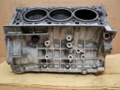 Блок цилиндров G6DB 3.3 л. 211023CA00 в сборе 