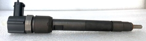 Форсунка 0 445 110 373 ( 0445110373) BOSCH D4HA D4HB D4HE