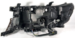 Фара передняя правая Toyota Land Cruiser 200 2016 