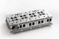 Головка блока цилиндров 22100-4X500  J3 Euro III ПУСТАЯ Nomparts, Ю.Корея